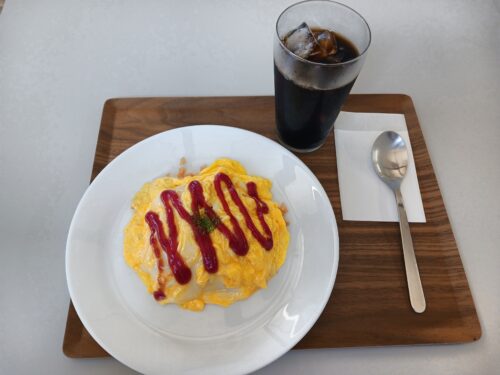 山形市カフェテリア コカゲのオムライスセット