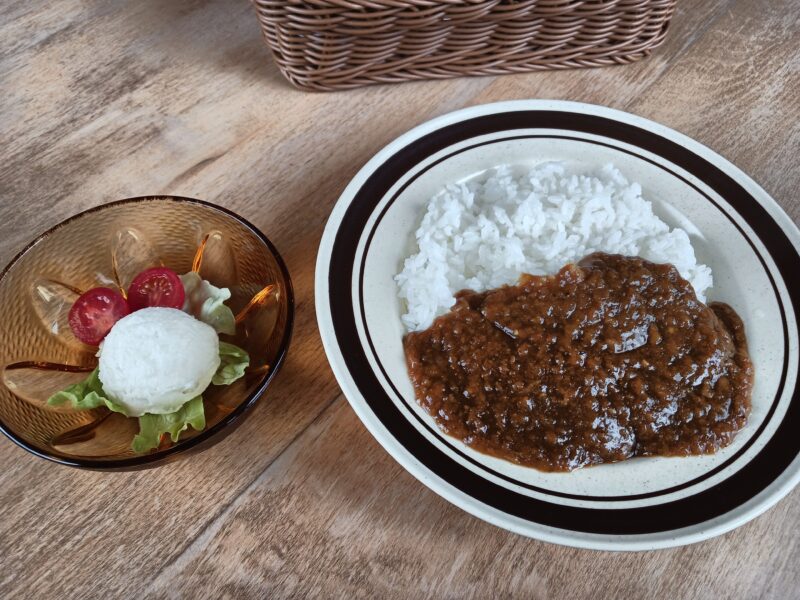 高畠町山小屋のビーフカレー