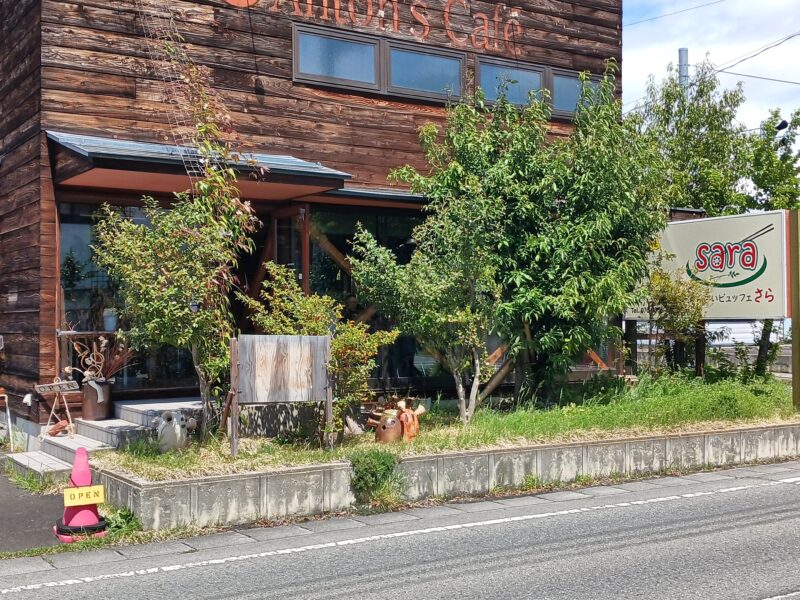 山形市おばんざいビュッフェ saraの外観