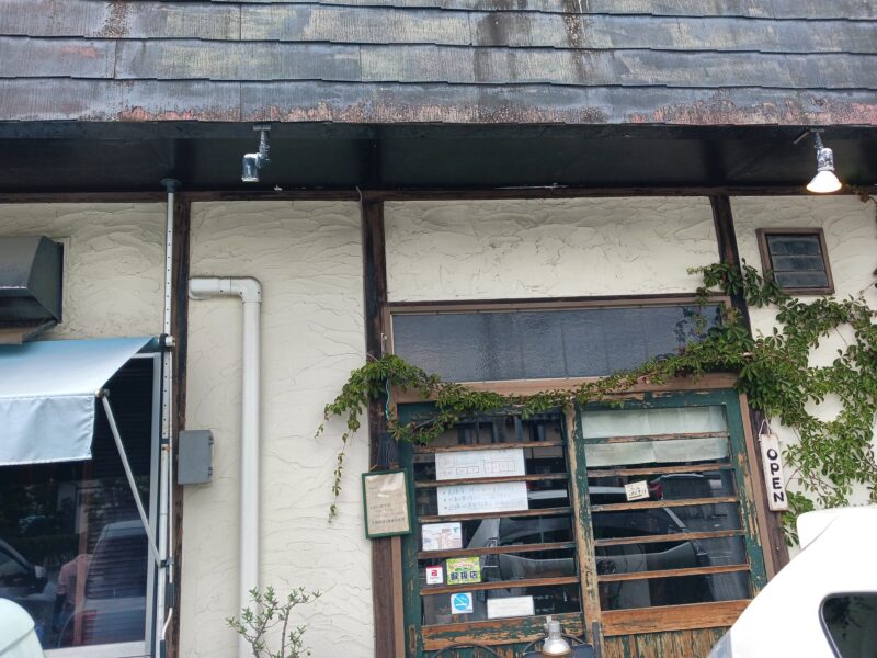 山形市マタタビcafeの外観