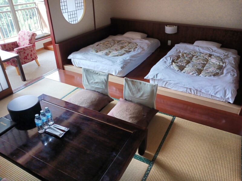 日光市日光きぬ川ホテル三日月の部屋一例