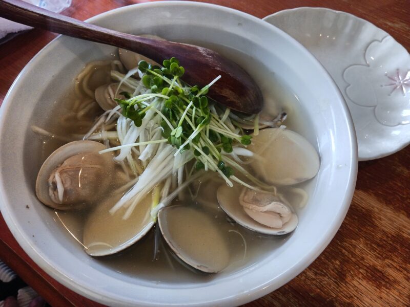 那須塩原市店内製麺さくらのはまぐり潮麺(ライト)