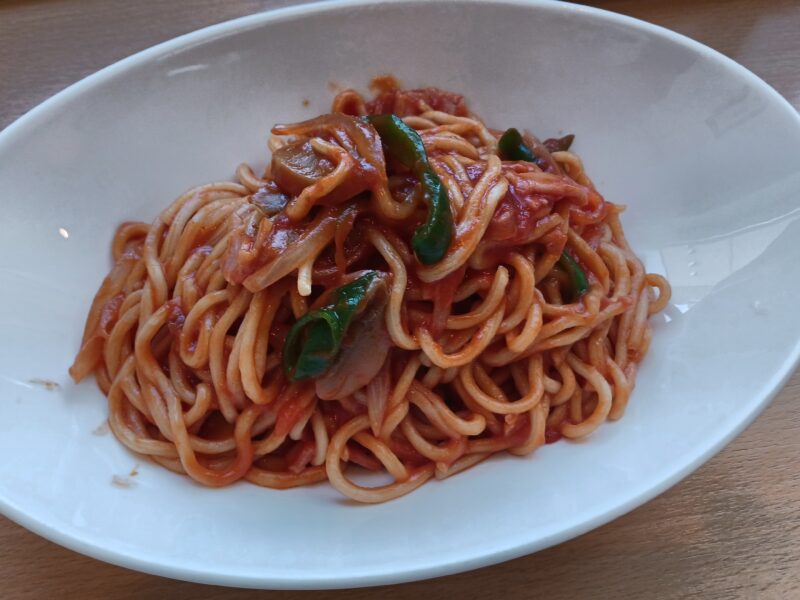 南陽市オステリアエスト！のナポリタン