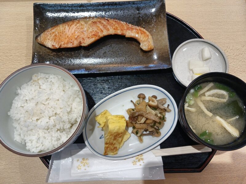 山形市お食事処奥櫻の焼魚定食