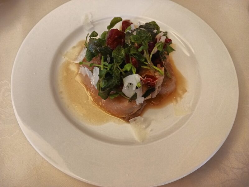 那須塩原市ファーレ ラ コルテの那須豚のフィレ肉のサルティンボッカ