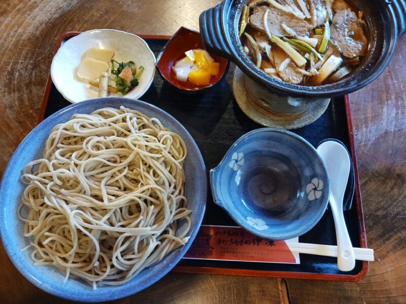 高畠町つけものと手打ちそばの伊澤の鴨せいろ