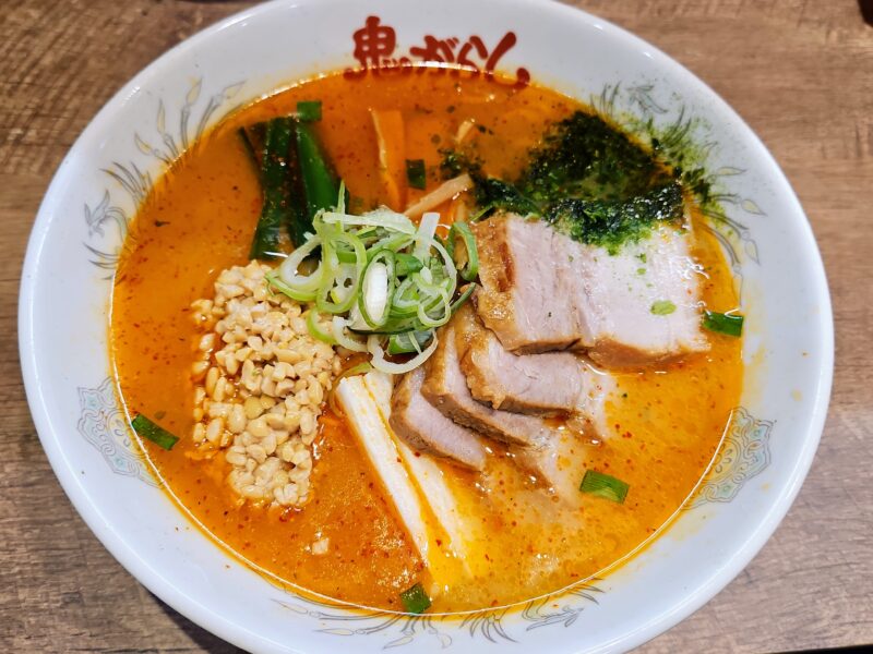 山形市鬼がらし本店の納豆らーめんチャーシュートッピング