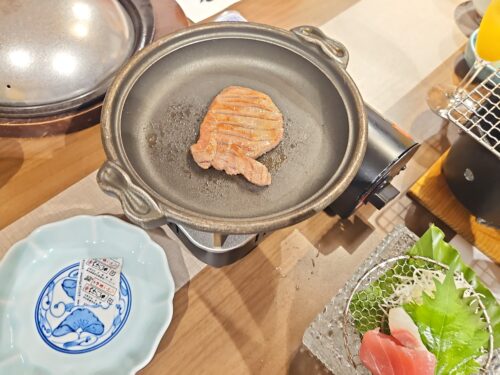 仙台市秋保温泉「伝承千年の宿 佐勘」の牛たんの塩焼き