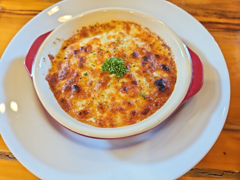 仙台市カフェ&ビアーズバーインパクトのエビホワイトグラタン