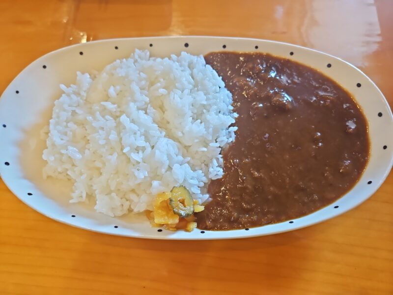 仙台市カフェ&ビアーズバーインパクトの牛すじカレー