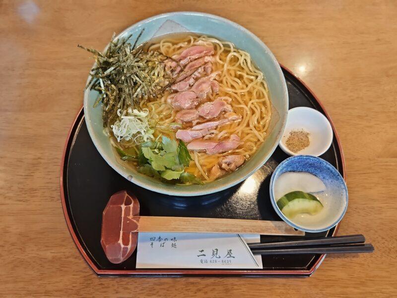 山形市四季の味 そば処 二見屋の肉中華(冷)