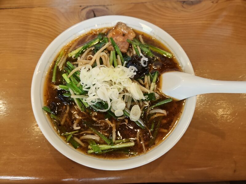 山形市　中華飯店 八屋の豚レバーラーメン
